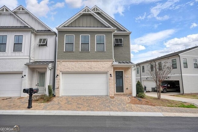 Photo - 123 Village Green Ave