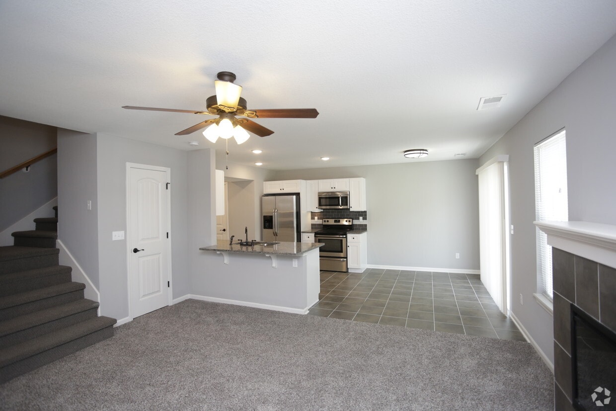 Floor Plan - 3 Bedroom 2.5 Bath / 2 car garage