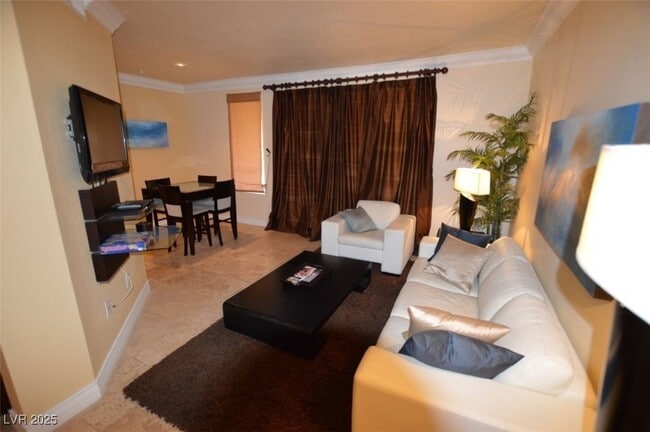 Building Photo - 230 E Flamingo Rd Unit 230