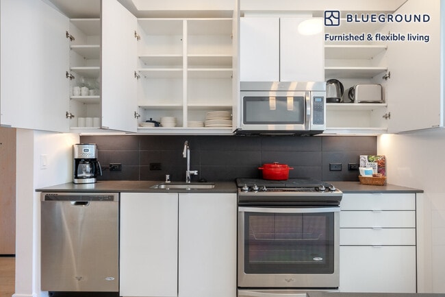 Photo - 340 Fremont St Unit FL7-ID156