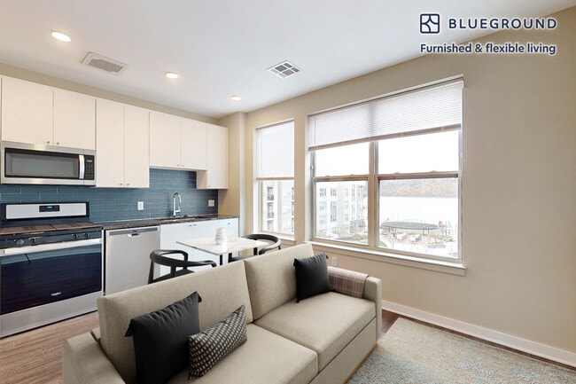 Building Photo - 79 Alexander St Unit FL3-ID3480A