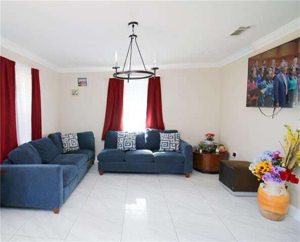 Photo - 1522 Maplewood Dr