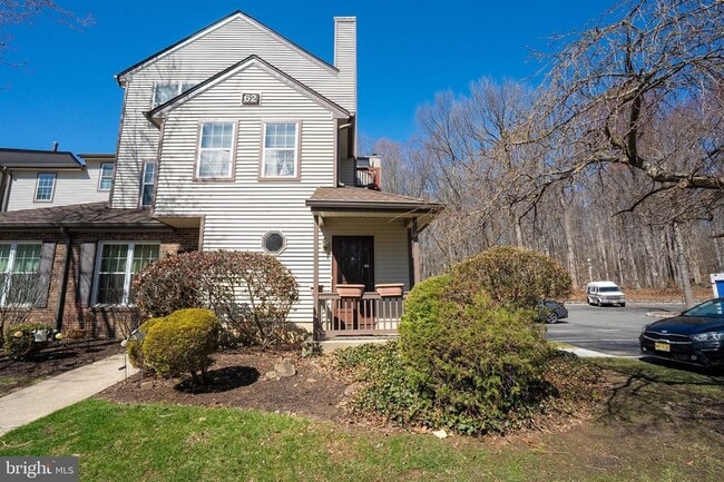 Building Photo - 6202 Cedar Ct