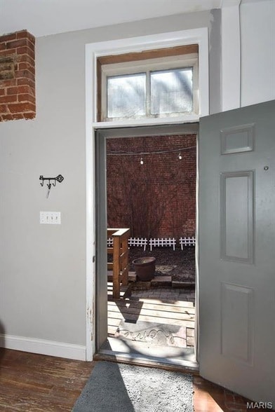 Photo - 2350 S 10th St