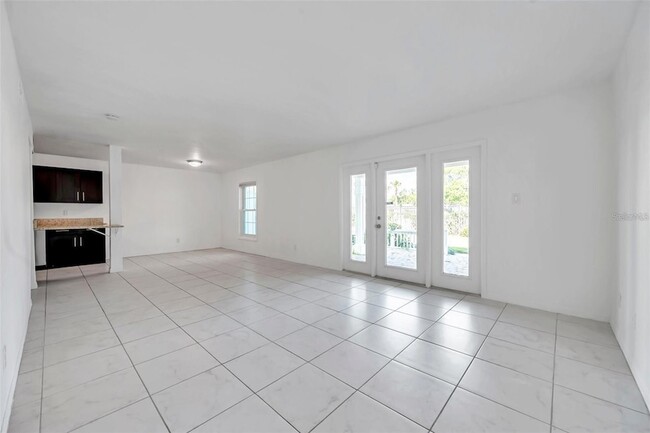 Photo - 107 Sea Horse Dr SE Unit A