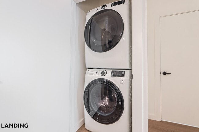 Photo - 2623 Keene St Unit 570