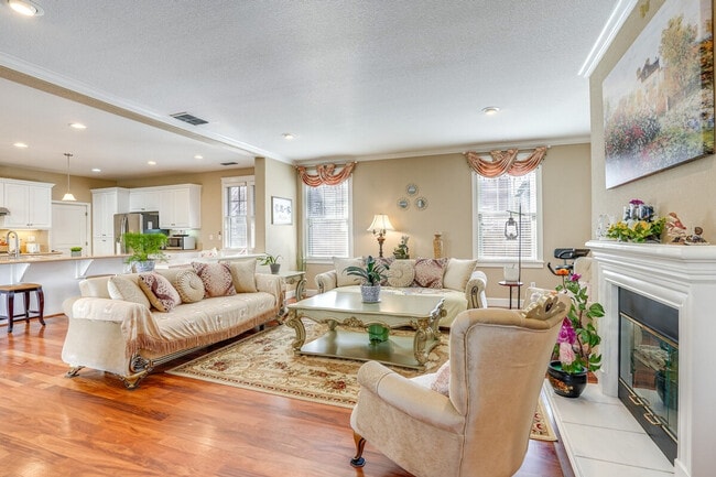 Building Photo - 1148 Promenade St Unit ID1304980P