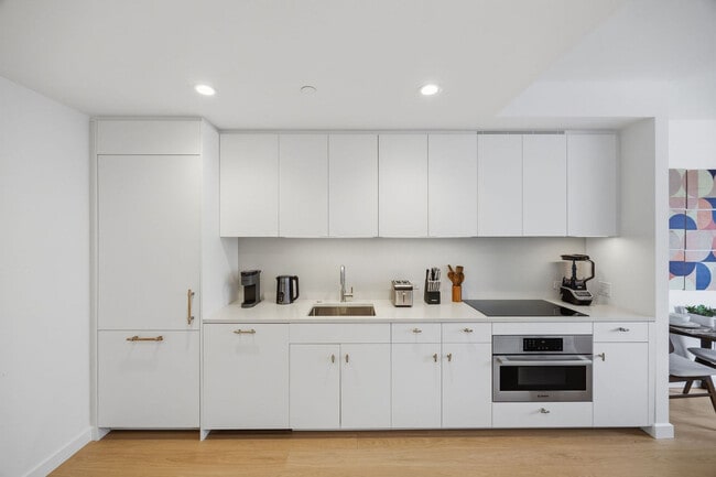 Photo - 16 Dupont St Unit SI FL22-ID1355919P