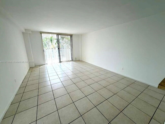 Photo - 13499 Biscayne Blvd Unit 504