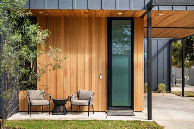 Photo - 705 W Annie St Unit ID1254588P