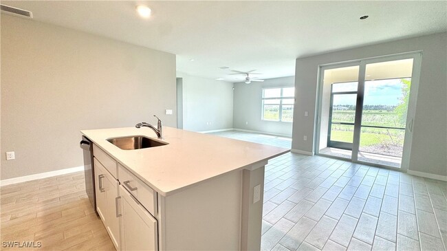 Photo - 17710 Shade Tree Loop