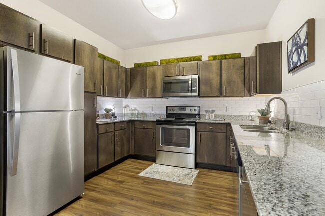 Photo - La Veranda at Polly Lane Apartments