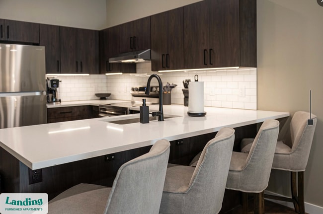 Photo - 1364 E Battlefield Rd Unit 427.1412240