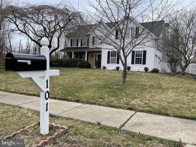 Building Photo - 101 Gordon Ln