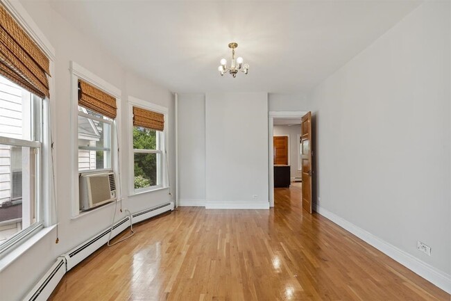 Photo - 240 Harrison Ave Unit 2