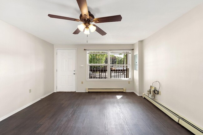 Photo - 338 Johnston Ave