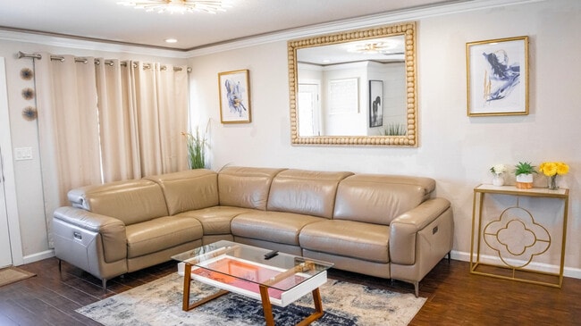 Building Photo - 660 Sunnyside Ave Unit SI ID1471797P