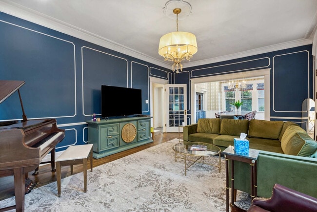 Photo - 309 N McLean Blvd Unit SI ID1608467P