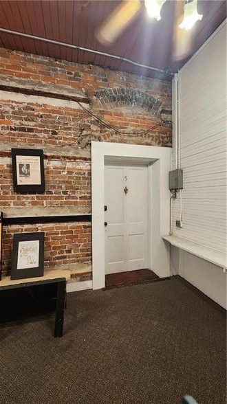 Photo - 2594 Front St Unit 5