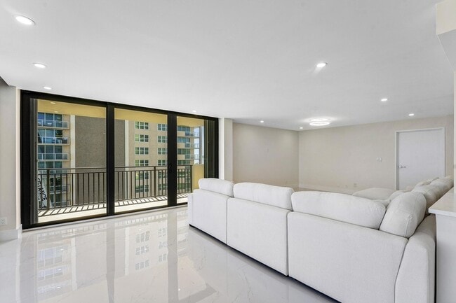 Photo - 5460 N Ocean Dr Unit 5B