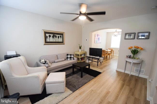 Photo - 1629 Searles Rd