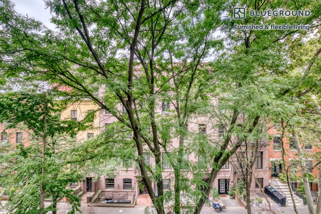 Photo - 145 Henry St Unit FL4-ID910