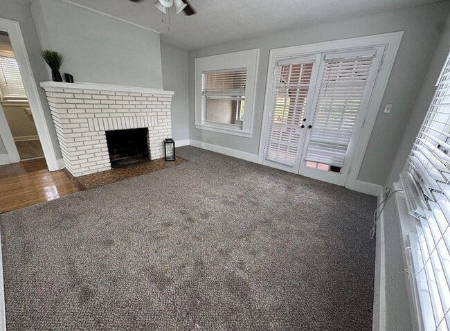 Photo - 1310 28th St N Unit Upper