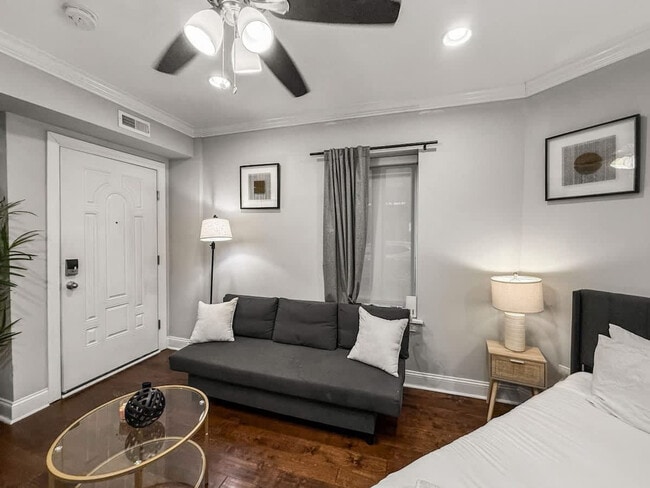 Building Photo - 1149 N 3rd St Unit ID1055786P