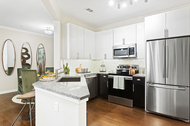 Photo - Cortland Mountain Vista