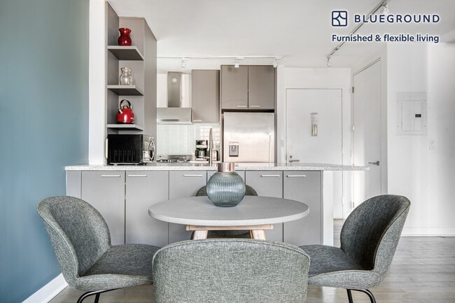 Photo - 200 E 11th St Unit FL6-ID278