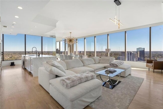 Photo - 3630 Peachtree Rd NE Unit 2204
