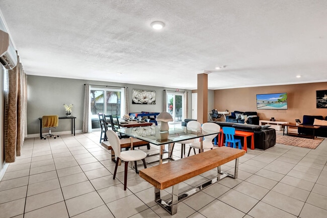 Photo - 5415 Harrison St Unit ID1037649P