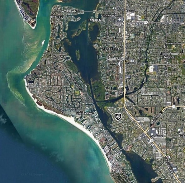 Photo - 1723 Stanford Ln