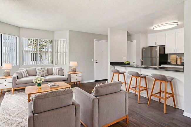 Building Photo - Boulder Creek