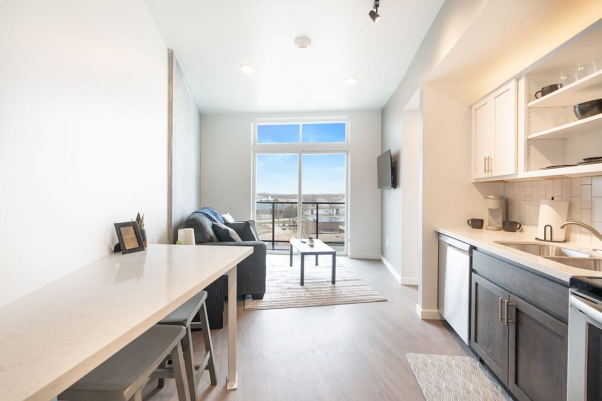 Floor Plan - Studio - Furnished