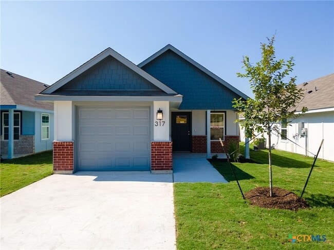 Building Photo - 317 Monty Ave