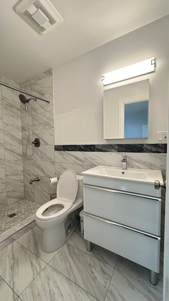 Photo - 5716 N Campbell Ave