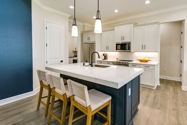 Photo - 7197 Saona CT Unit SI ID1545994P