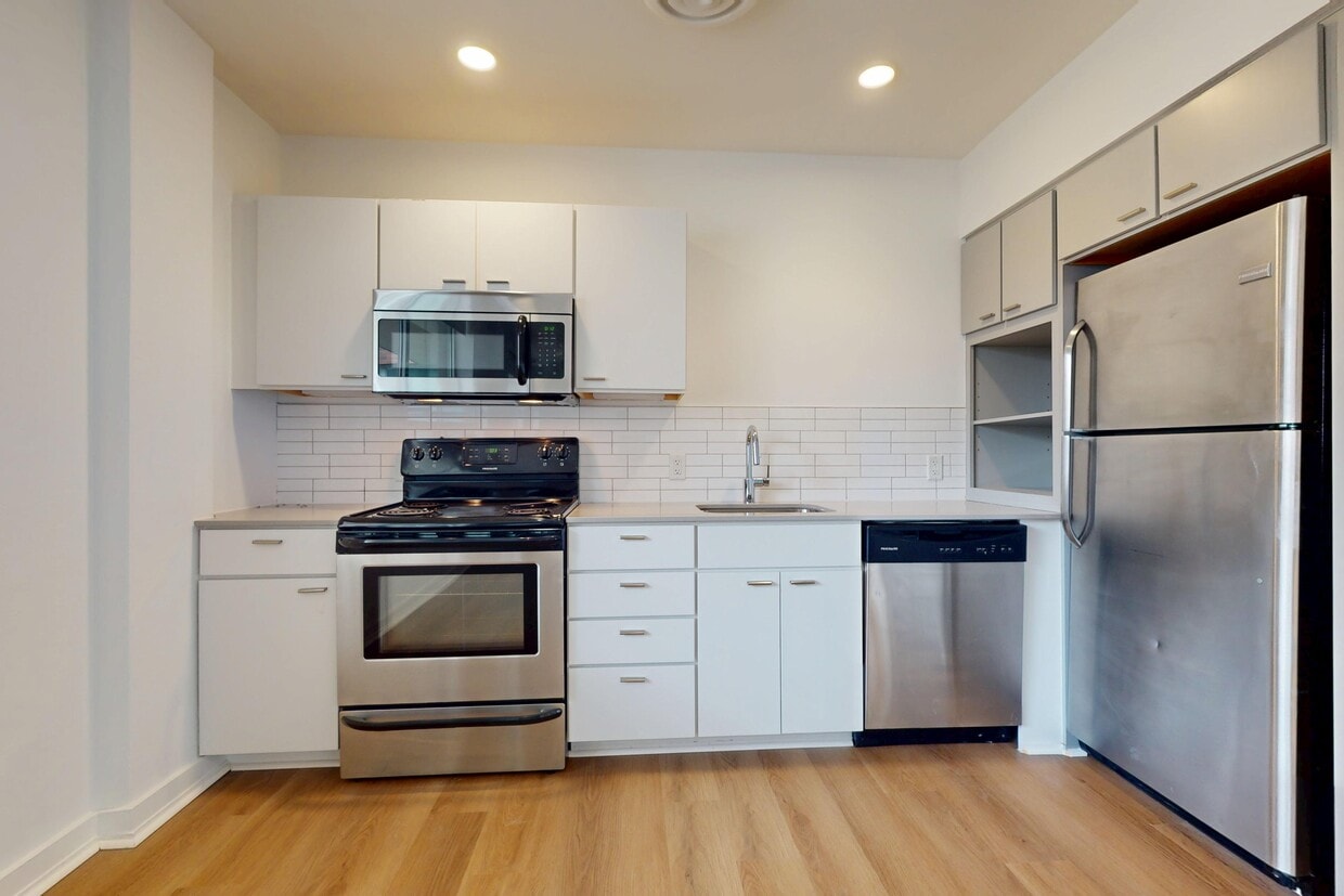 Floor Plan - 12e-218