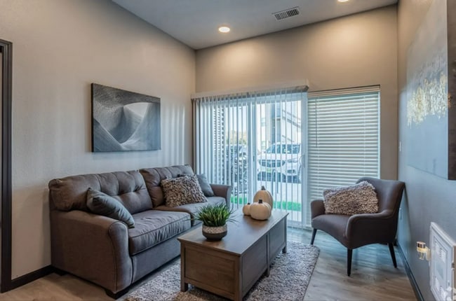 Photo - The Crossings at East Cherry