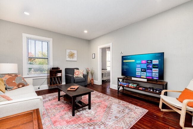 Photo - 257 Gordon Ave Unit SI ID1472902P