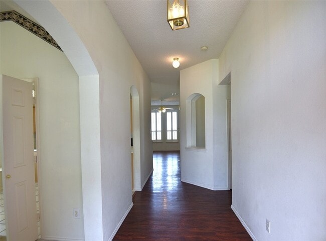 Photo - 9700 Summer Dr