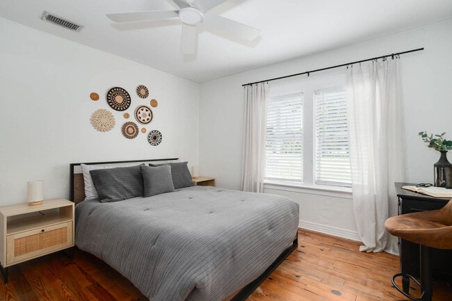 Photo - 1307 Formosa Ave Unit ID1250011P