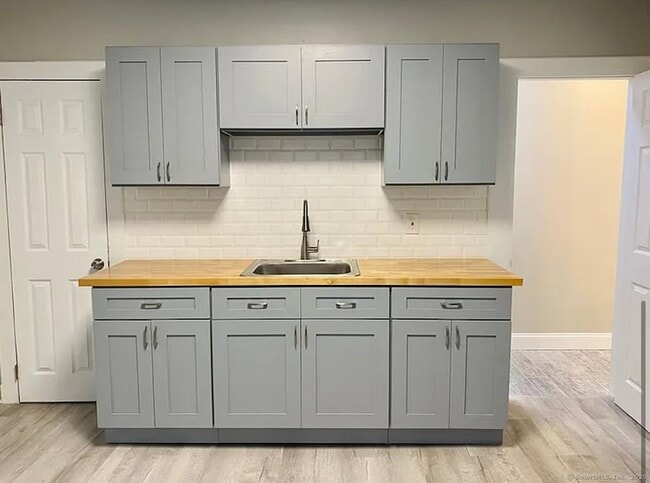 Photo - 87 Caroline St Unit 1