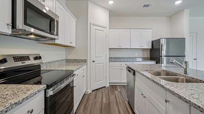 Photo - 6088 Mojave Dr