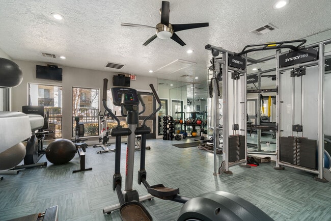 Photo - The Eagle at Lakewood