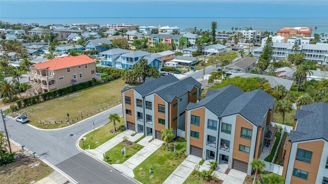 Photo - 2200 Bay Blvd