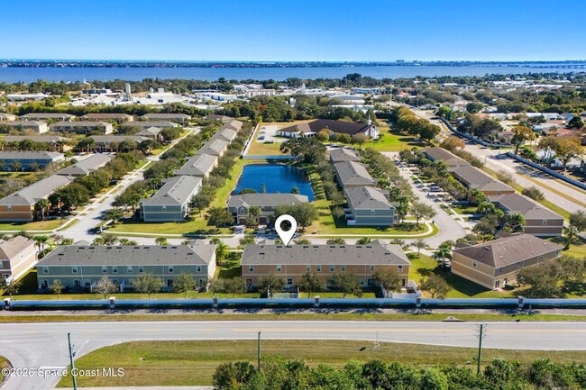 Photo - 2545 Revolution St