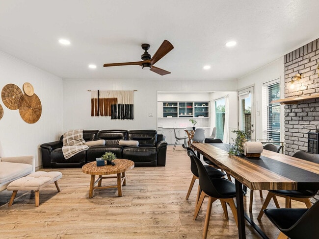 Photo - 7841 El Pensador Dr Unit SI ID1594741P