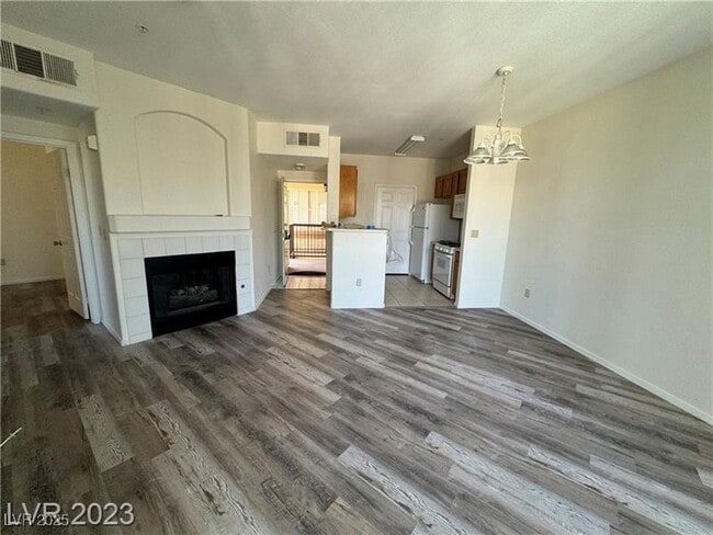 Photo - 7155 S Durango Dr Unit 304